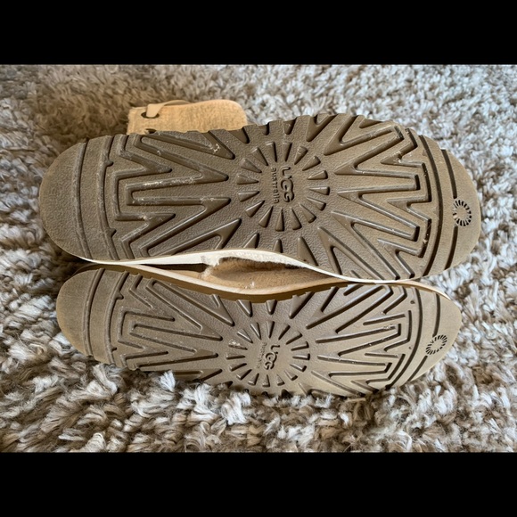 UGG Boots - Picture 5 of 12